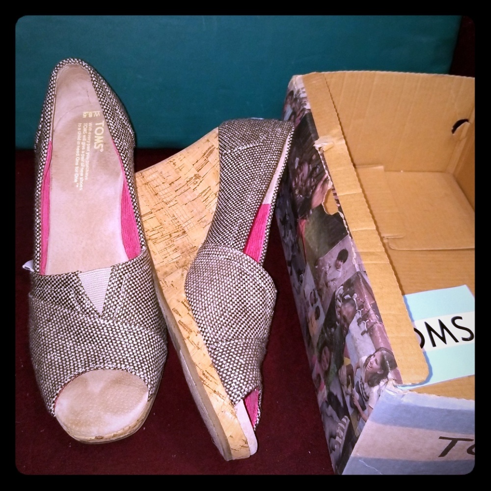 Tom's Metallic Tweed Peep Toe Wedge Heels 8.5